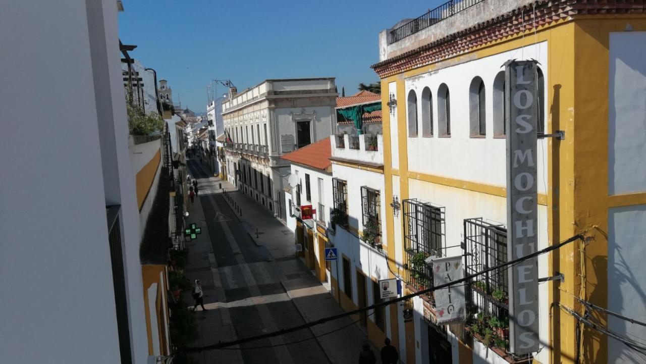Patio De La Escalera - Agustin Moreno 46 Cordoba Luaran gambar